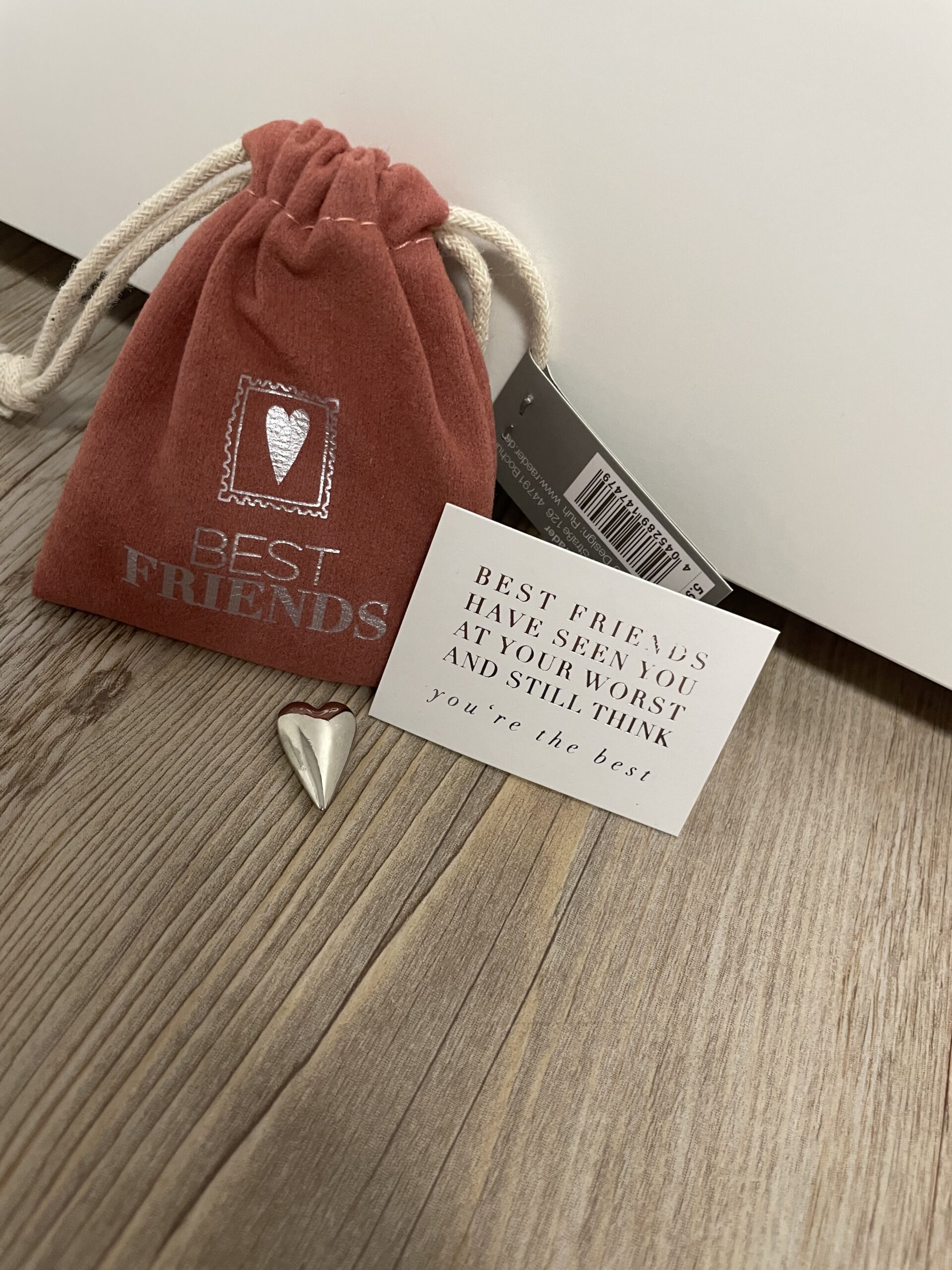 Giving kleiner Glücksbringer Best Friends