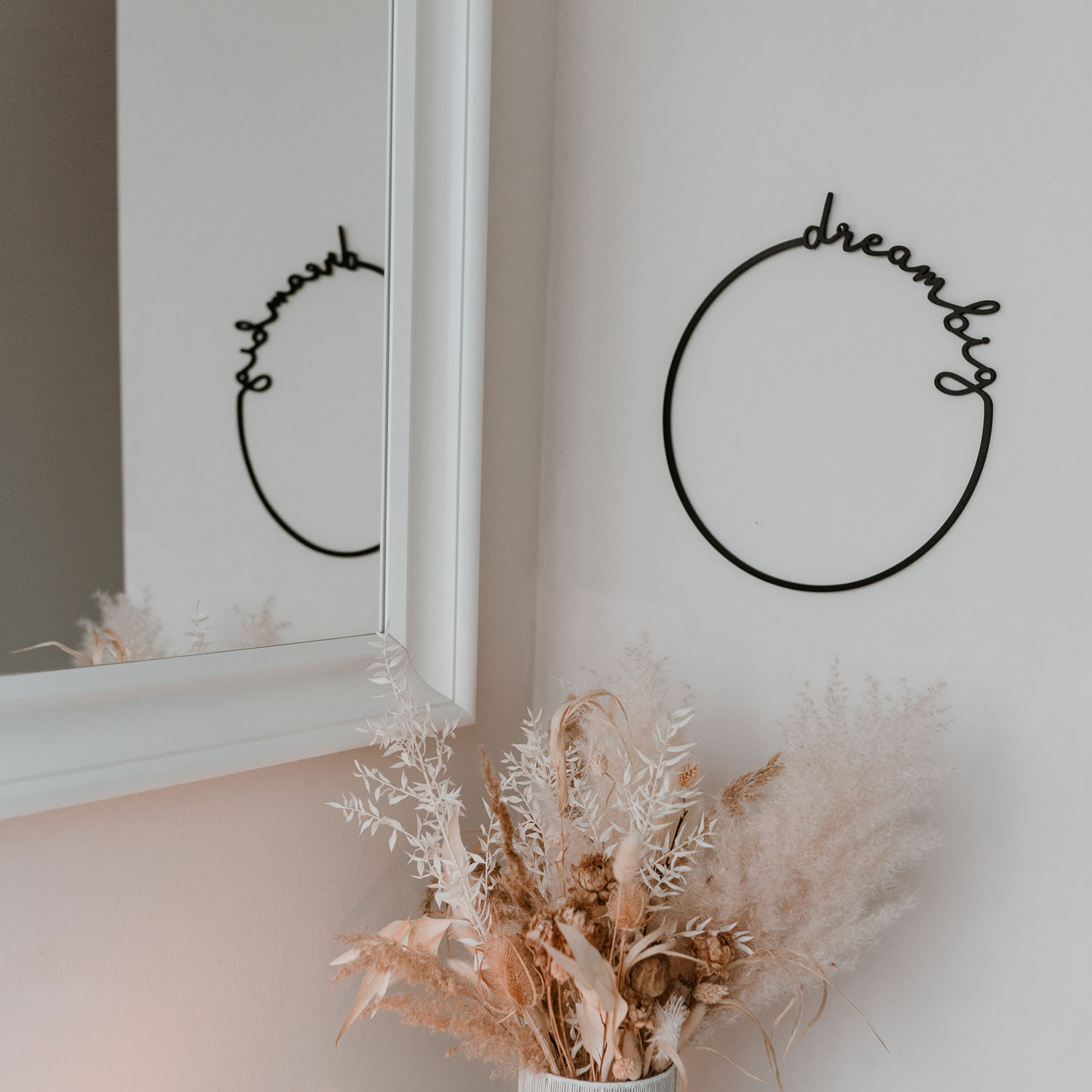 65AF8BC4-6AFA-4BC8-B105-98003C63772D Holzkranz Dream Big