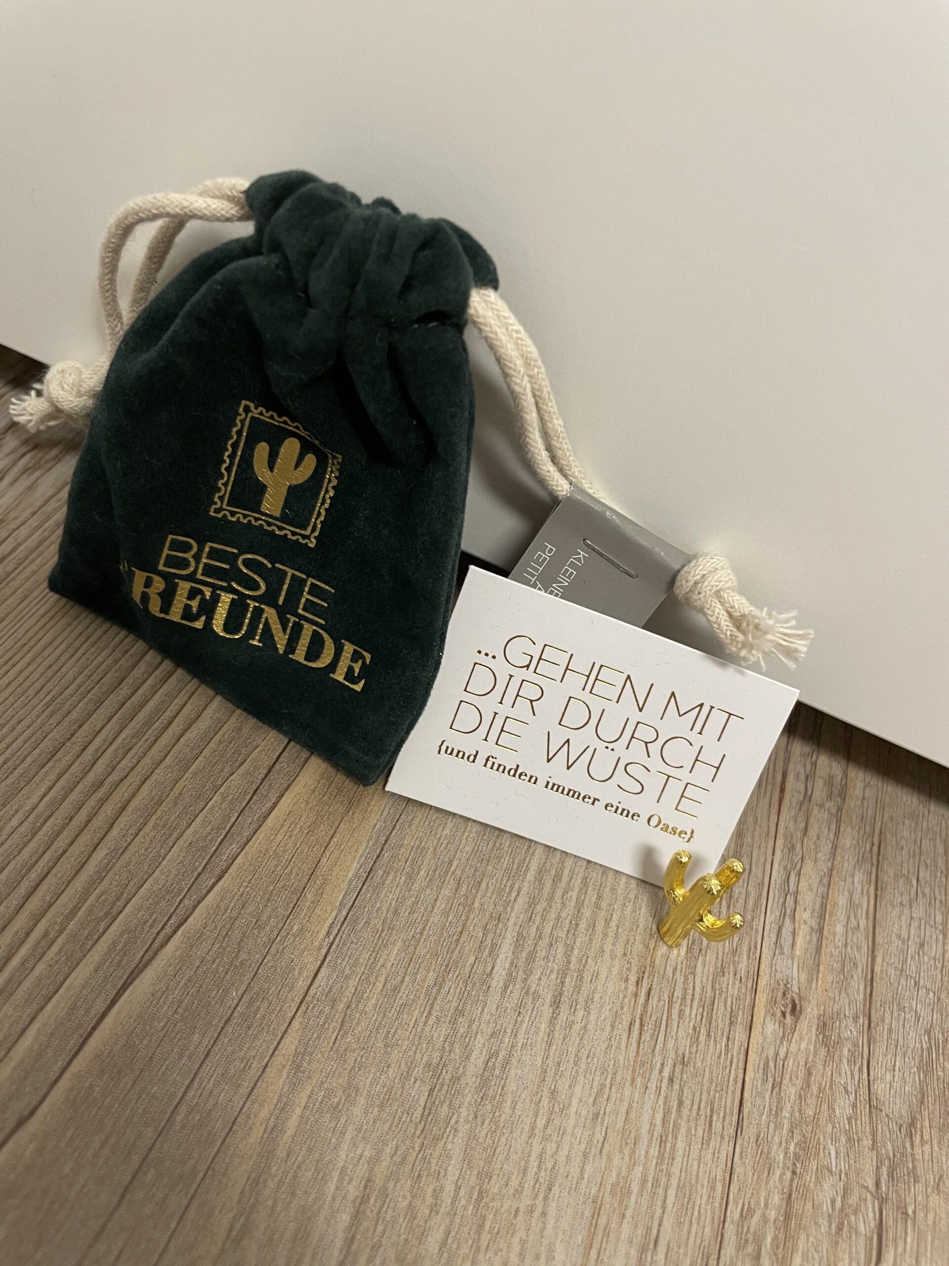 Giving kleiner Glücksbringer Beste Freunde