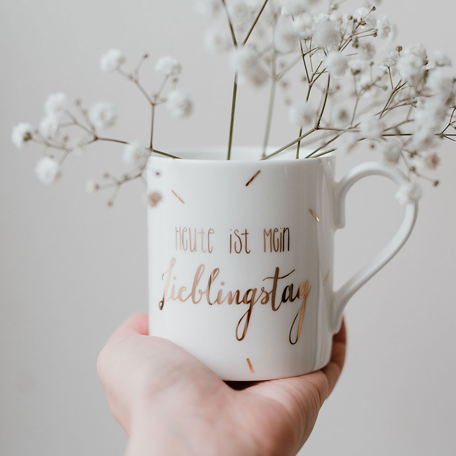 p-004_becher_lieblingstag_2_photocredits_maggymelzer Becher Lieblingstag