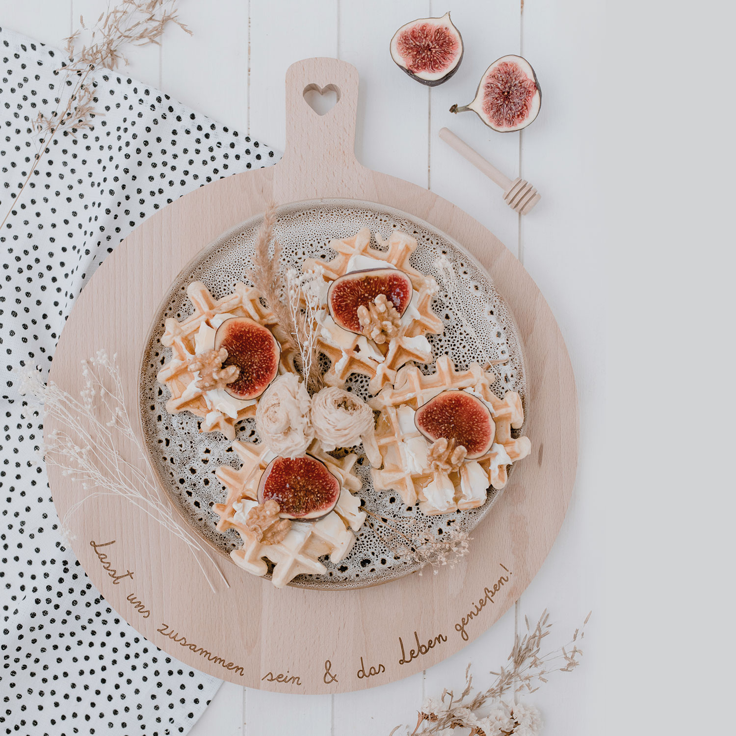 hz-014_brett_zusammensein_8_photocredits_maggymelzer Schneidebrett Zusammen sein