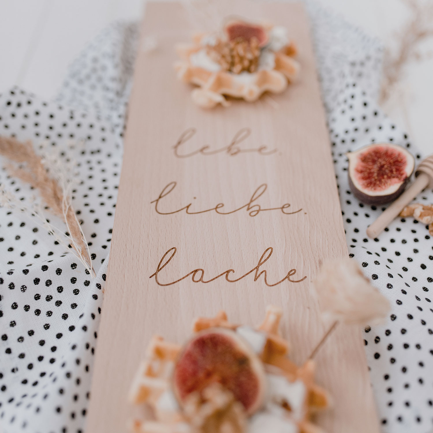 Schneidebrett Lebe Liebe Lache