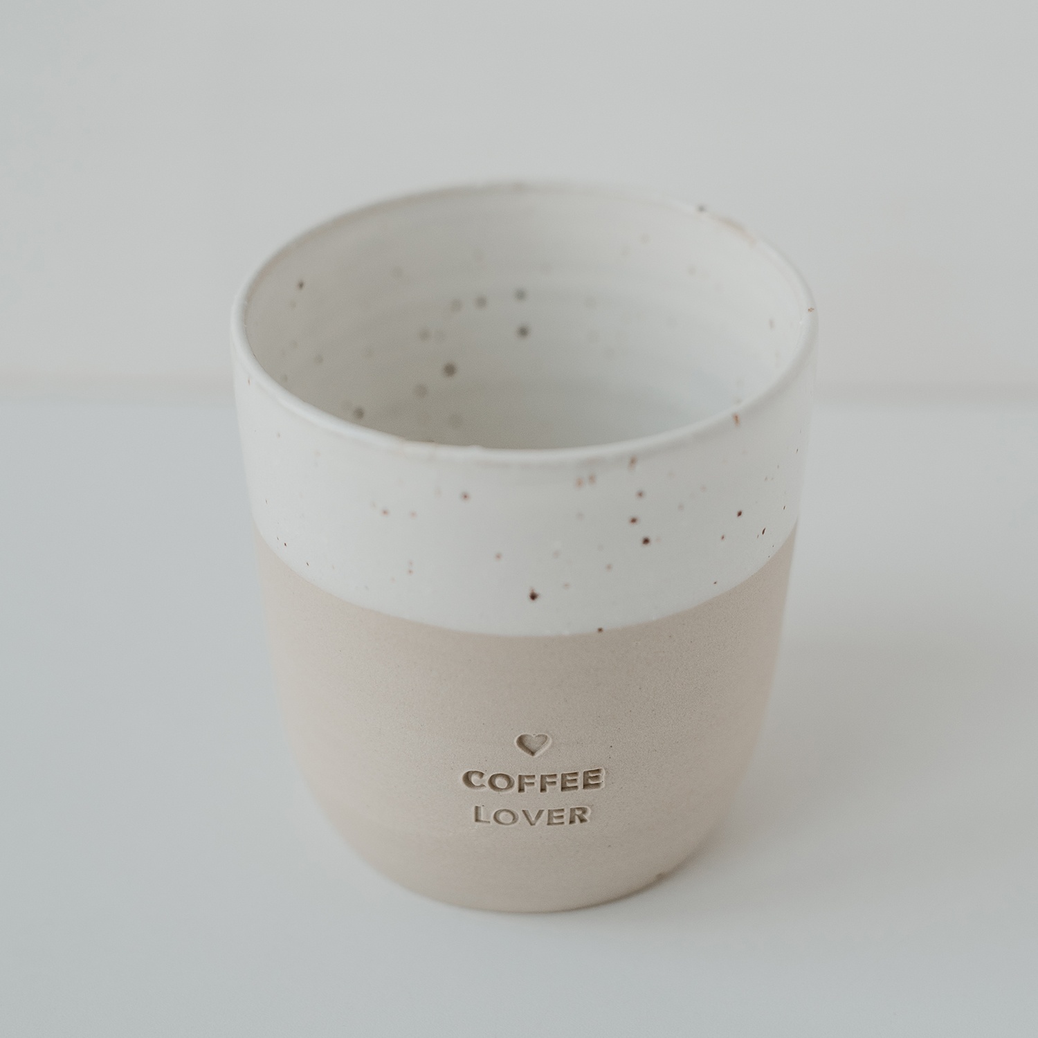 pot-004_becher_coffeelover_photocredits_maggymelzer_12 Becher Coffee Lover