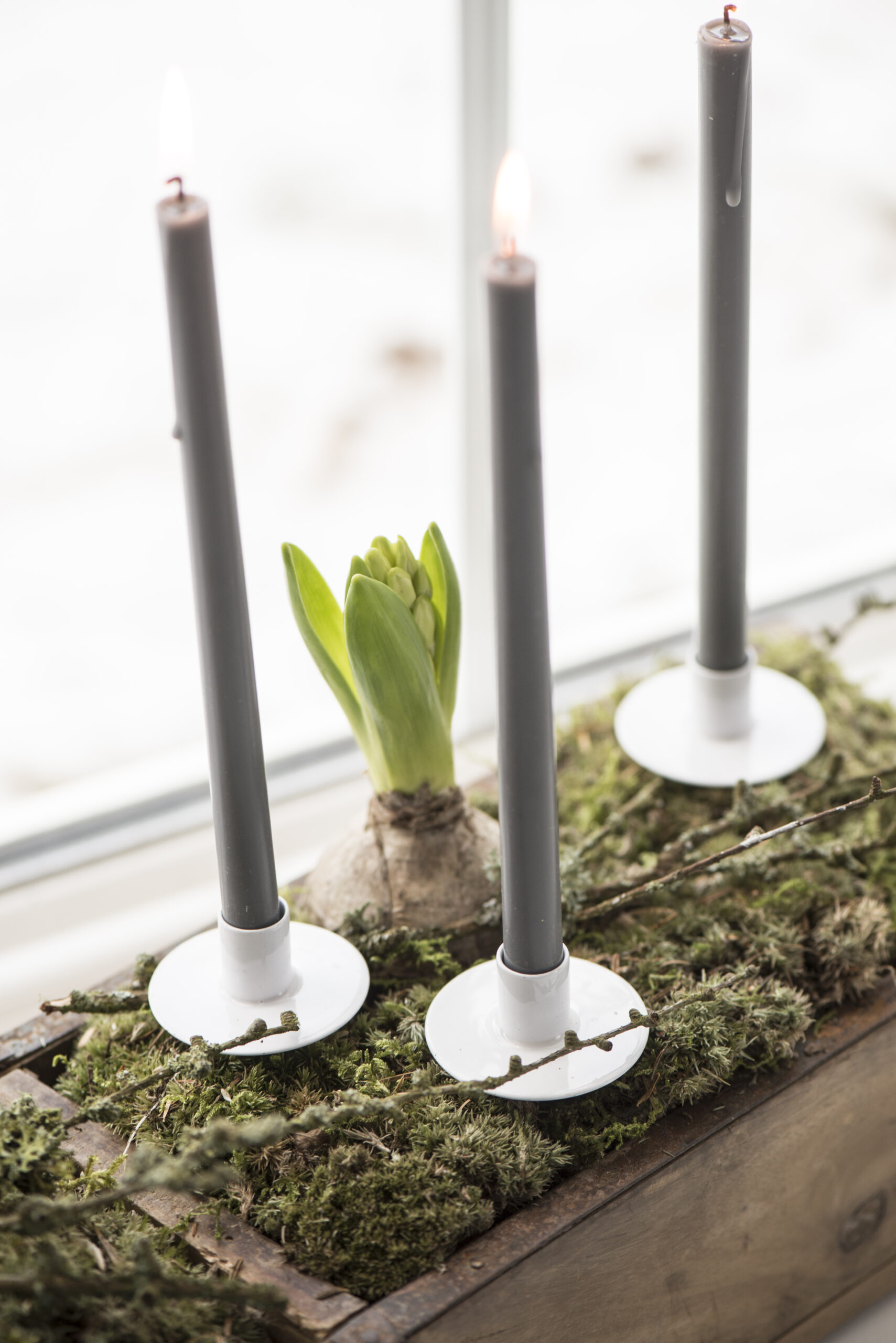 Kerze dünn hoch dunkelgrau