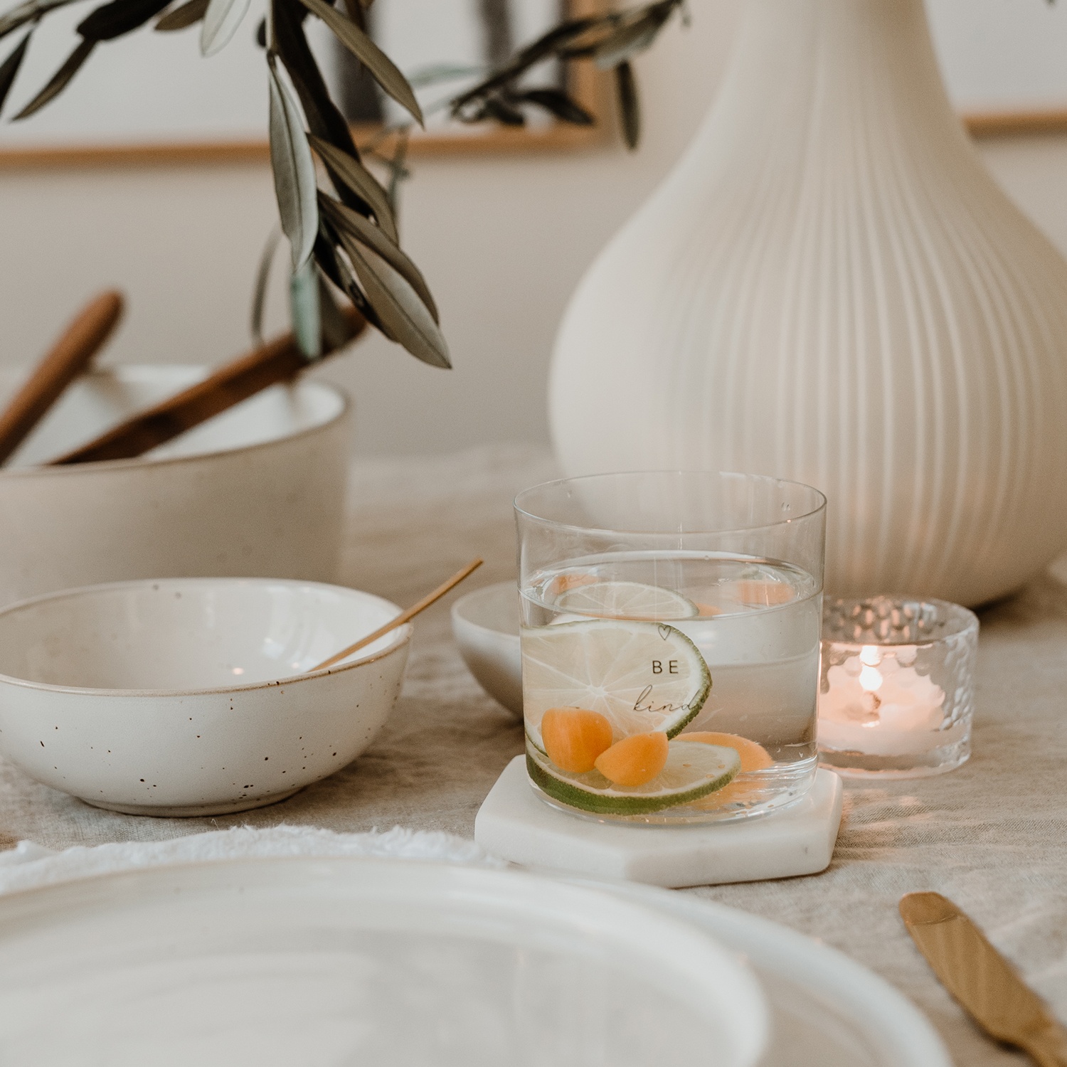 gl-030_glasset_dreams_black_photocredits_maggymelzer_02 4260683824102