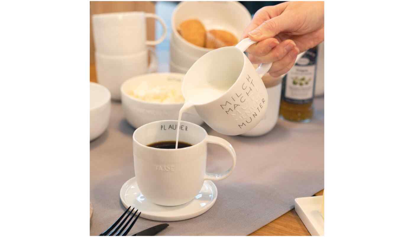 Räder Milchkännchen Milch macht müde Menschen munter