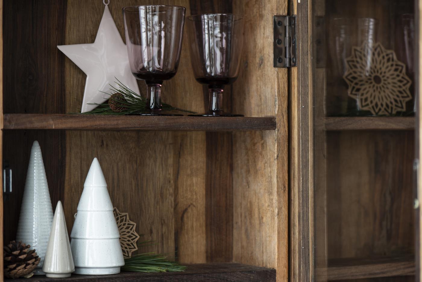 Tannenbaum weiß gesprenkelt breite Rillen