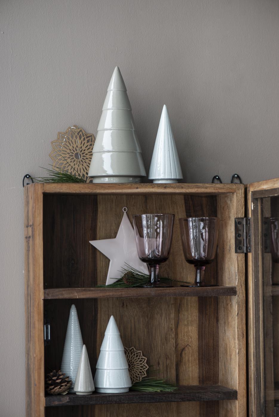 Tannenbaum weiß gesprenkelt breite Rillen