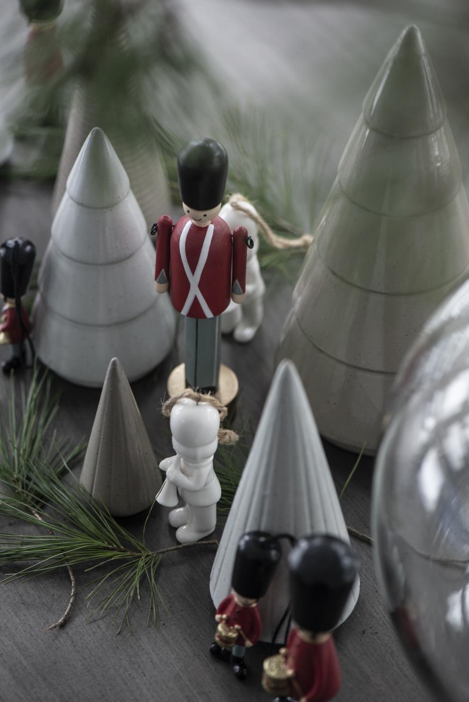 Tannenbaum weiß gesprenkelt breite Rillen