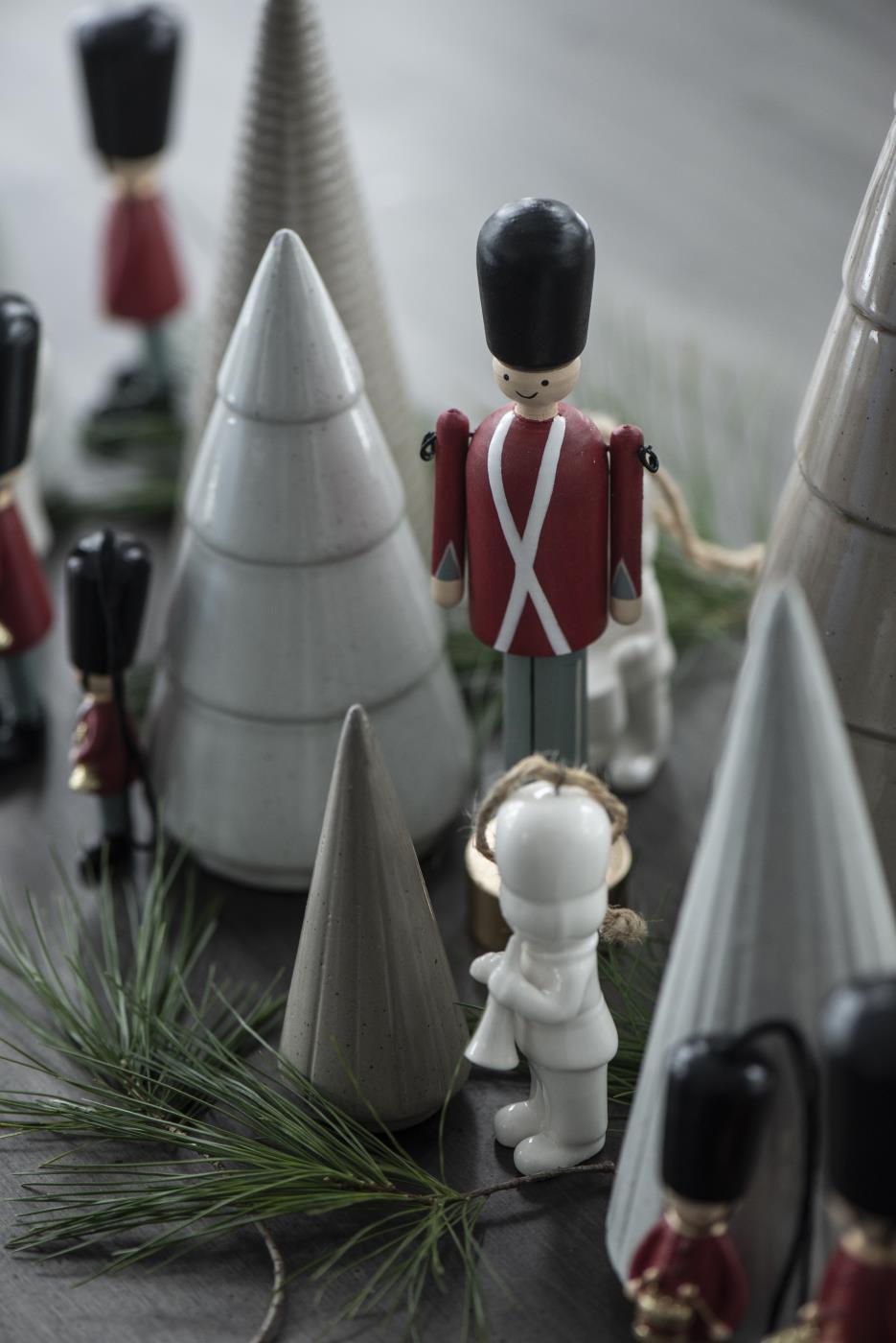 Tannenbaum weiß gesprenkelt breite Rillen