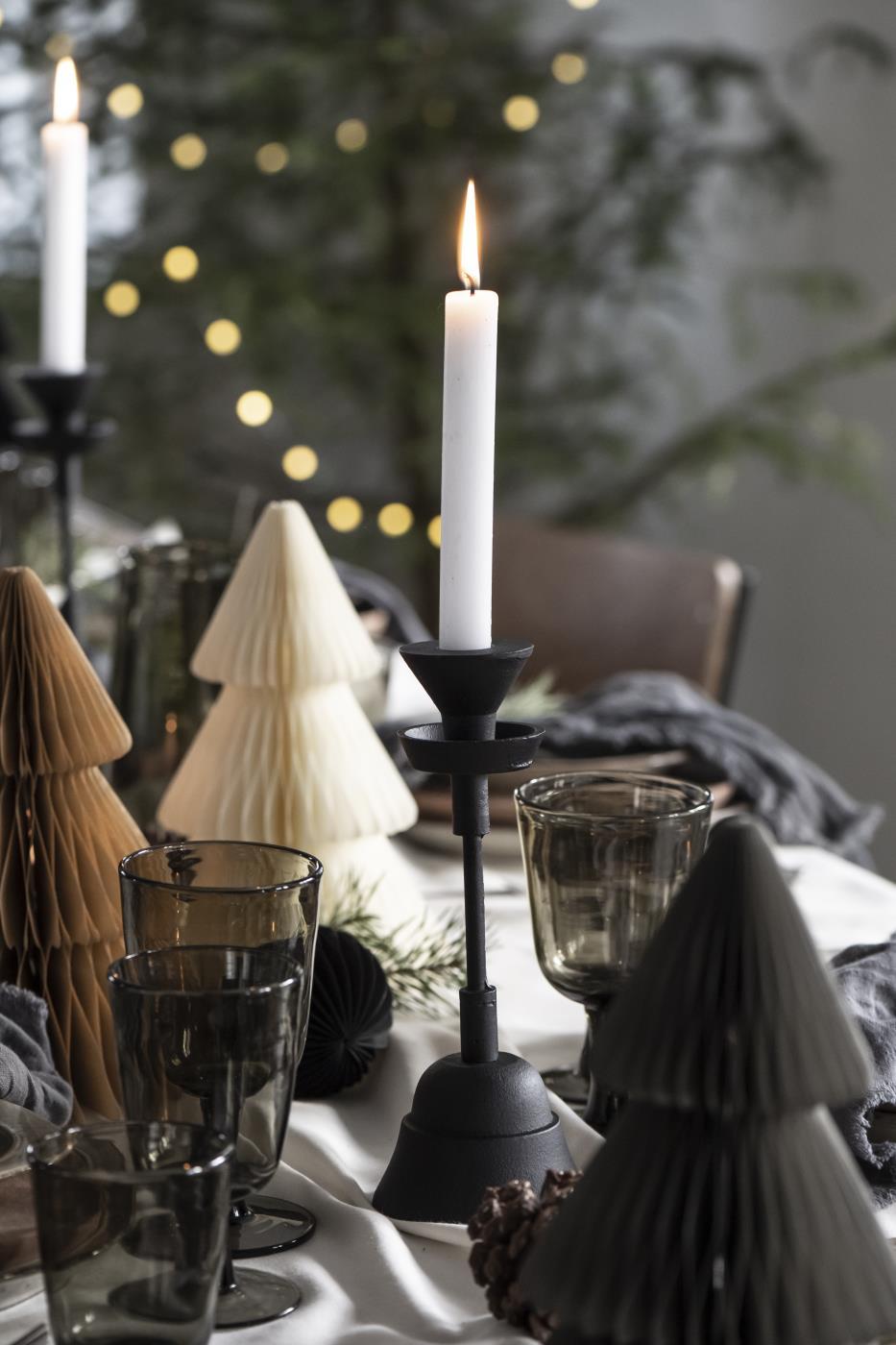 Tannenbaum weiß gefaltetes Papier mit Magnetverschluss