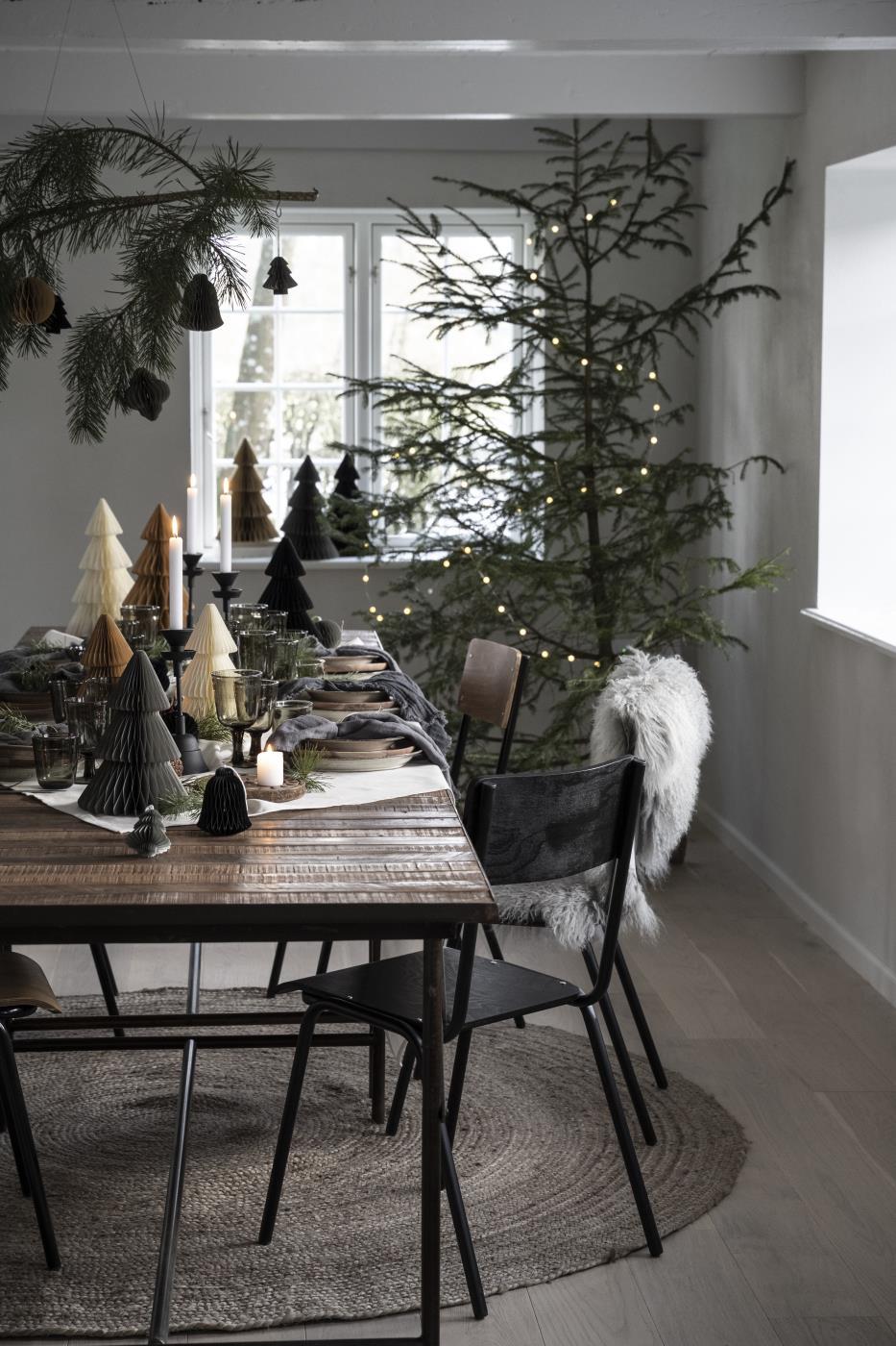 Tannenbaum grau gefaltetes Papier mit Magnetverschluss