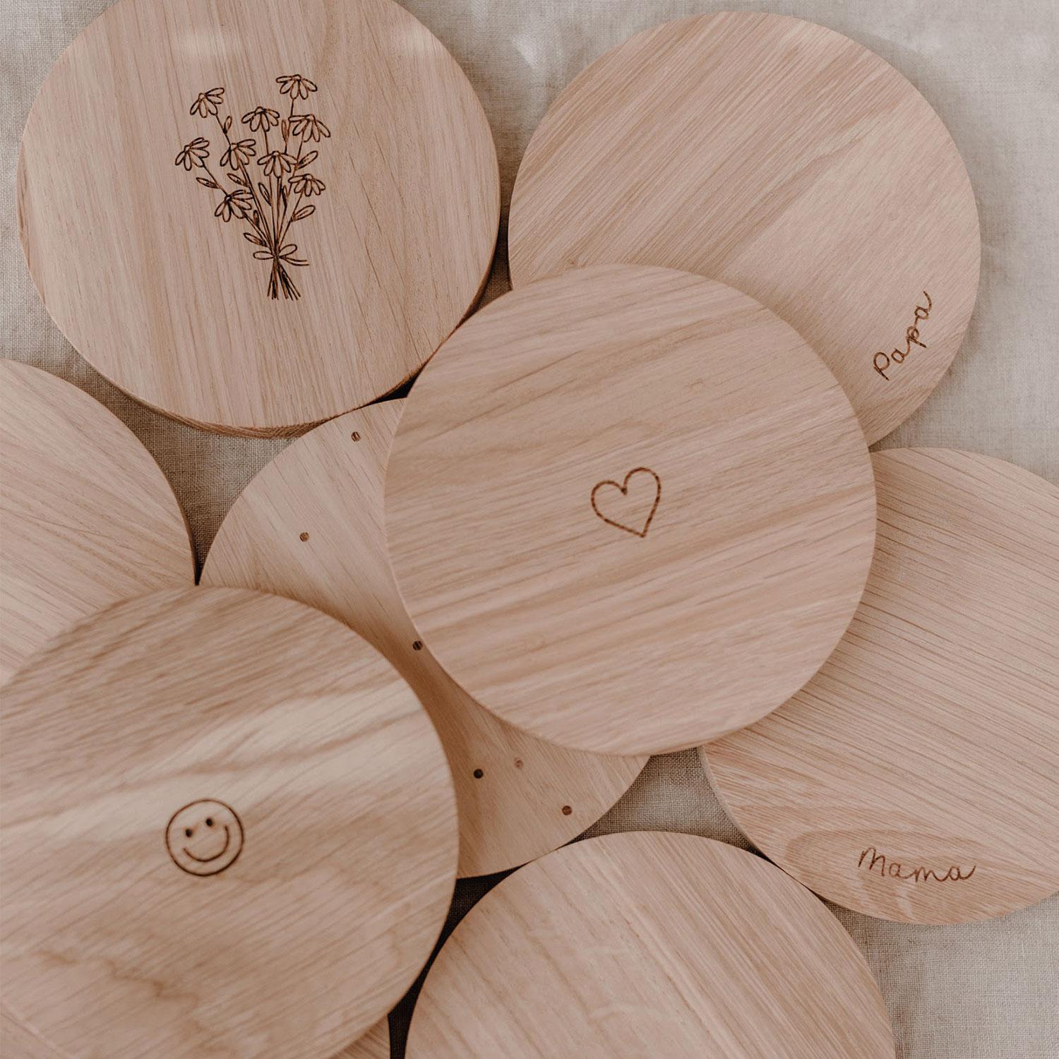 hz-000_untersetzer_photocredits_maggymelzer_2 Untersetzer Eiche Rundum glücklich