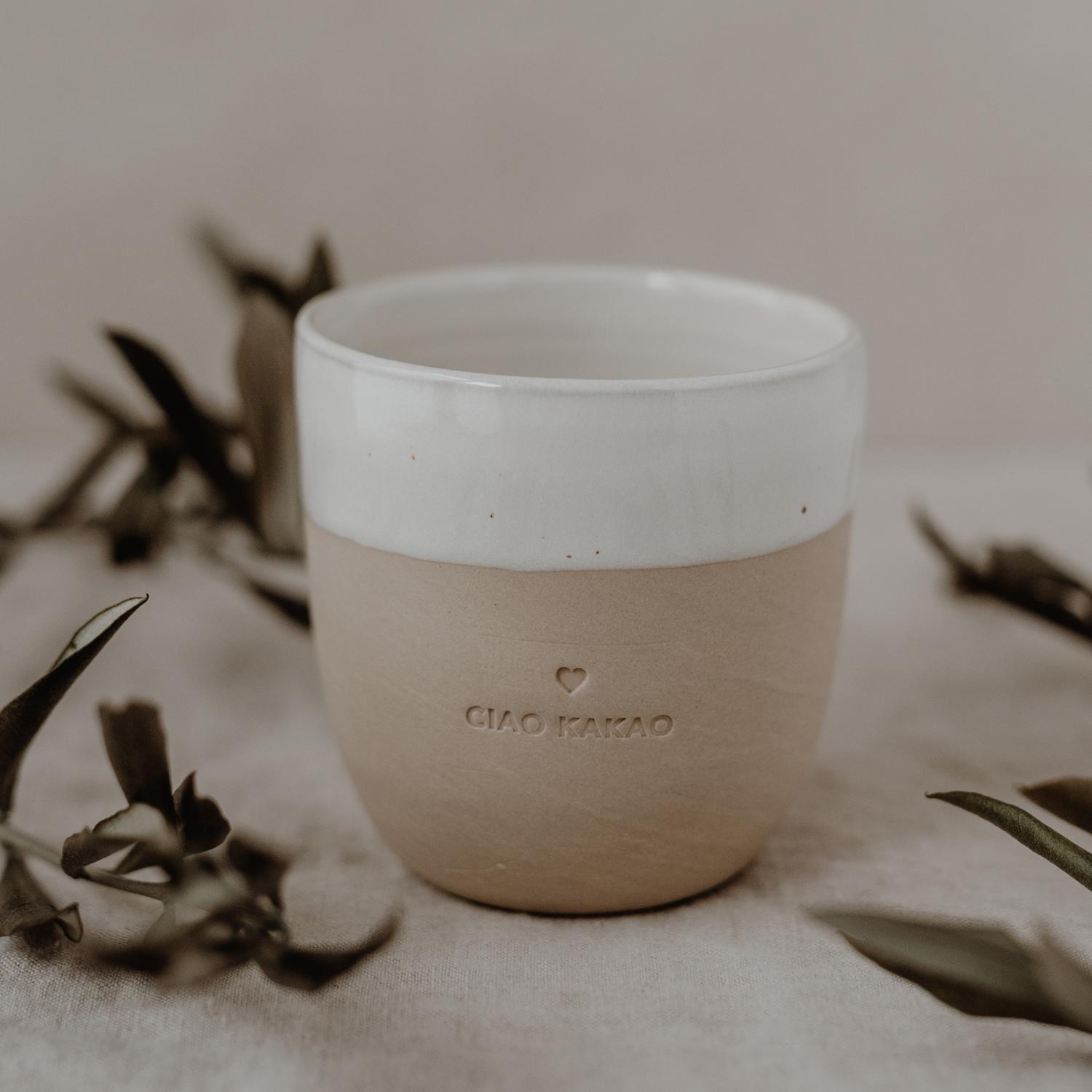pot-041_becher_ciaokakao_photocredits_maggymelzer_3 Kleiner Becher Ciao Kakao