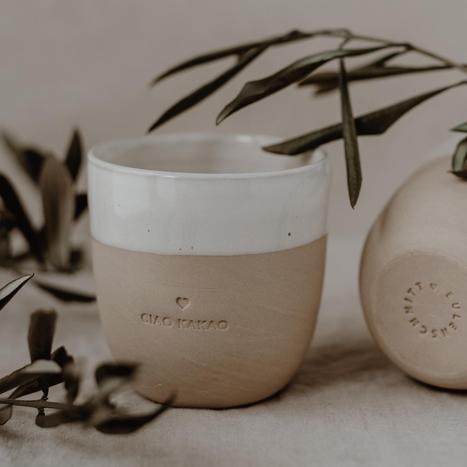 pot-041_becher_ciaokakao_photocredits_maggymelzer_4 Kleiner Becher Ciao Kakao