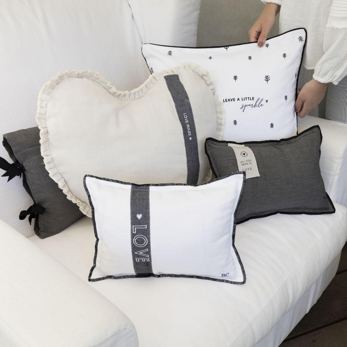 Kissen White Love 25x35cm