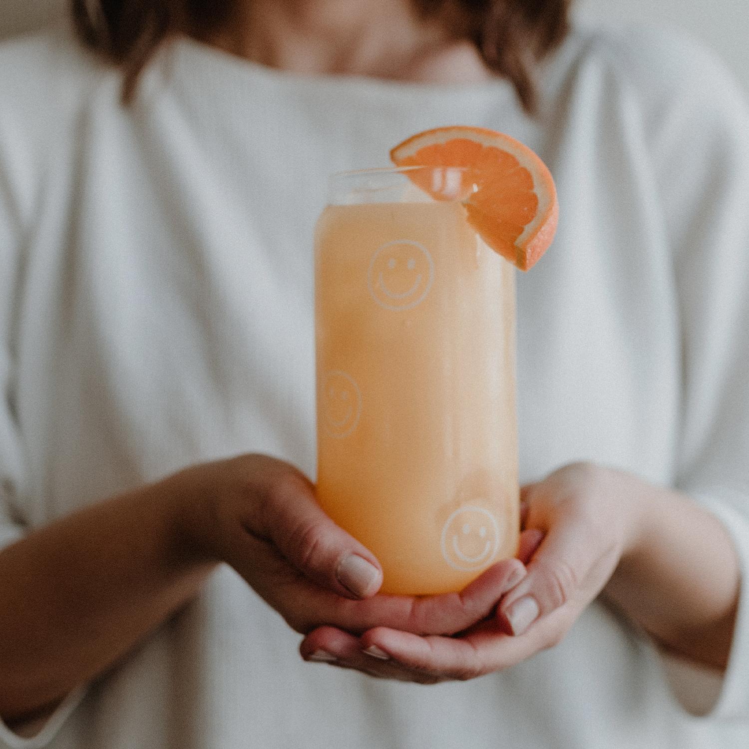 gl-115_canglass_smileys_photocredits_maggymelzer_7 Hohes Trinkglas Smileys