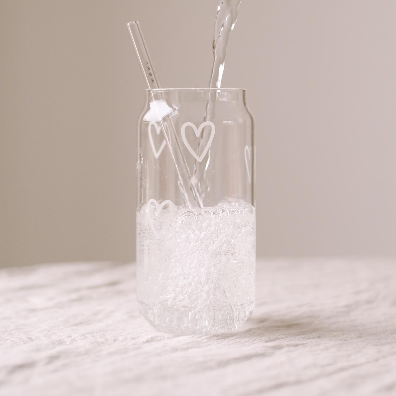 gl-116_canglass_herzen_photocredits_eulenschnitt_2 Hohes Trinkglas Herzen