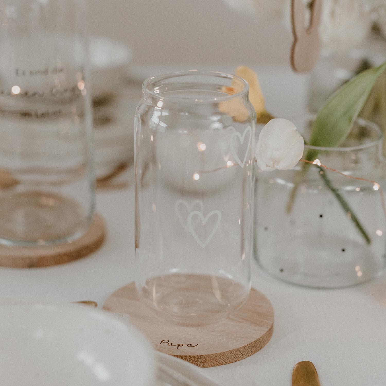 gl-116_canglass_herzen_photocredits_maggymelzer_2 Hohes Trinkglas Herzen