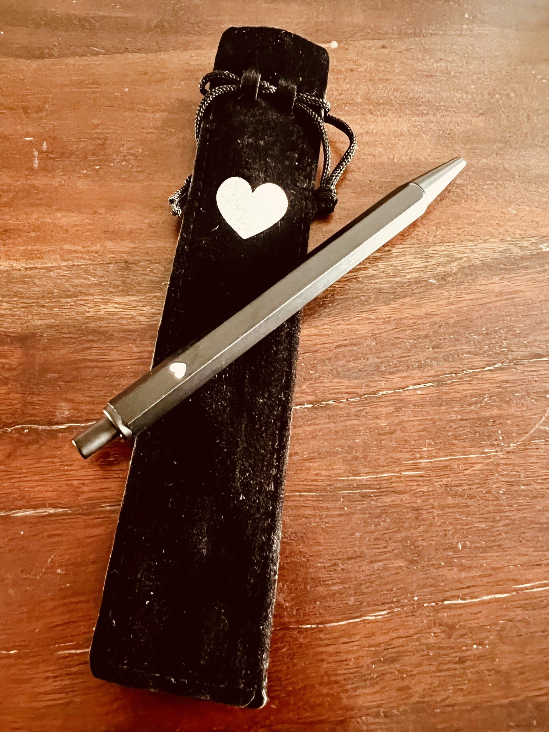 Eulenschnitt limitiert Kugelschreiber Herz