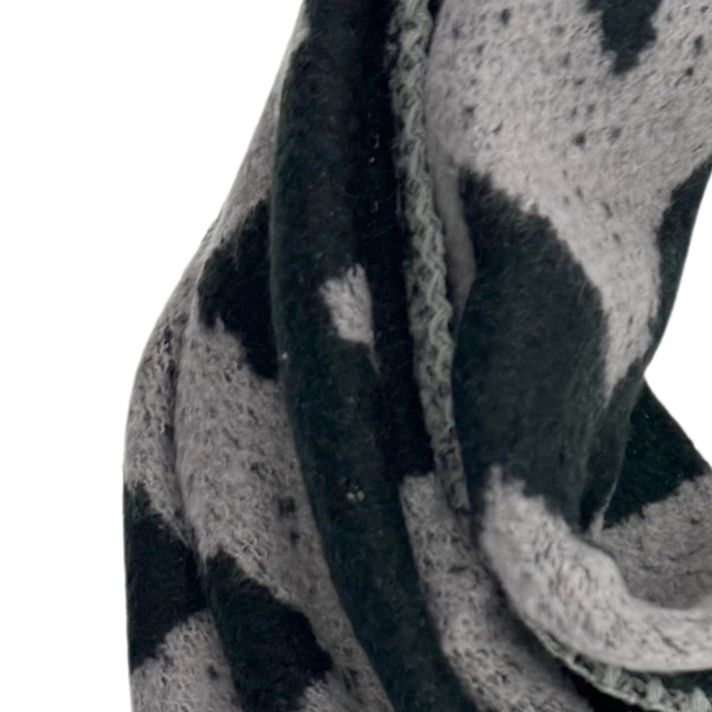 IMG_3441 Lot83 Schal Nina Zigzag schwarz grau