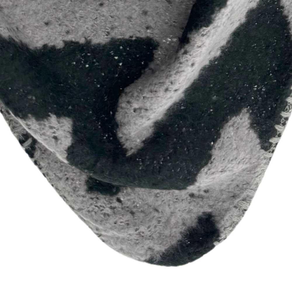 IMG_3442 Lot83 Schal Nina Zigzag schwarz grau