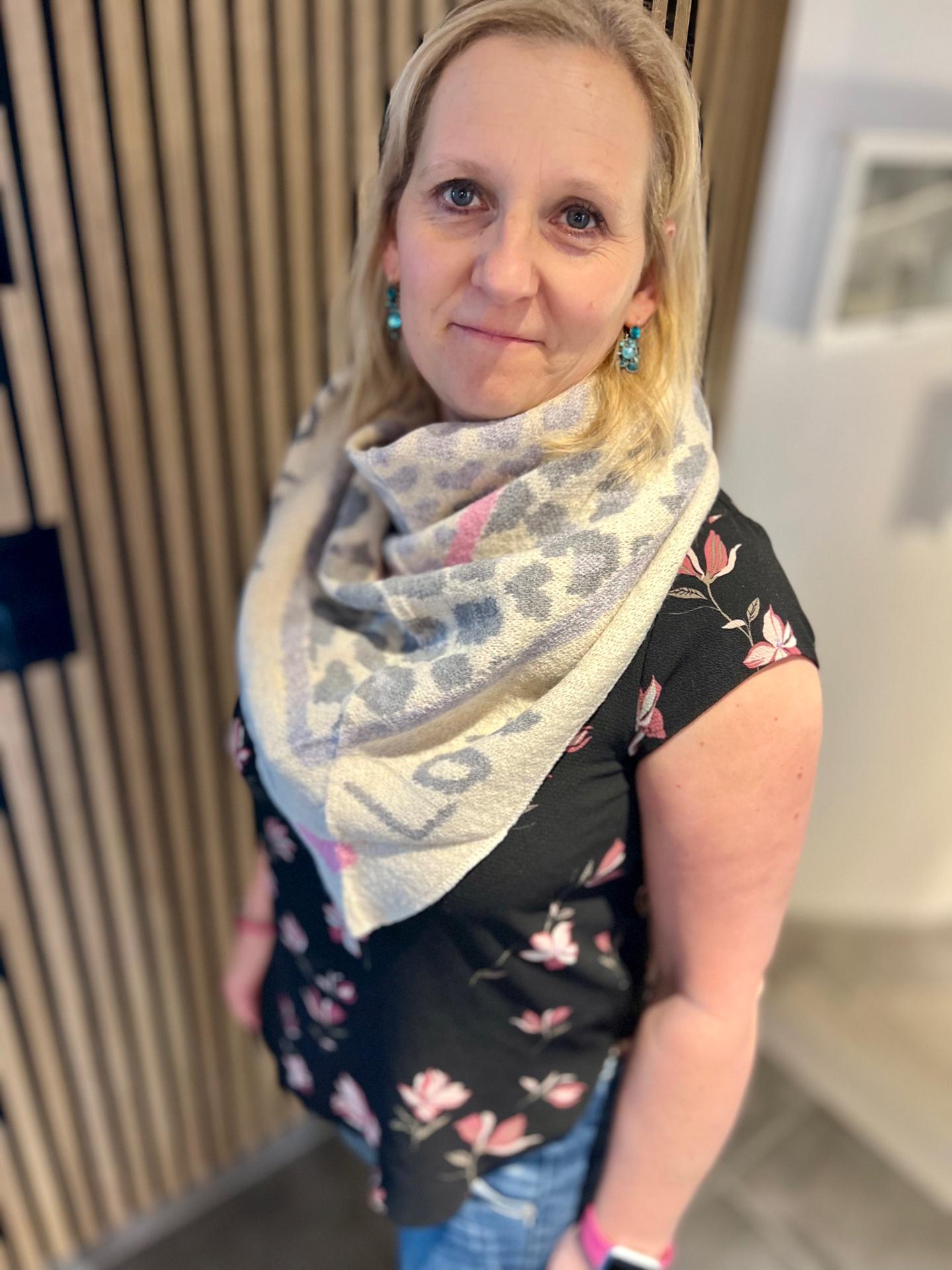 Dreiecksschal Love weiß-pink