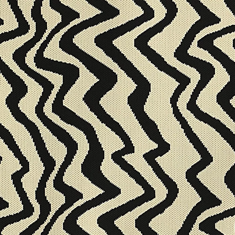 Lot83 Shopper Lara 23