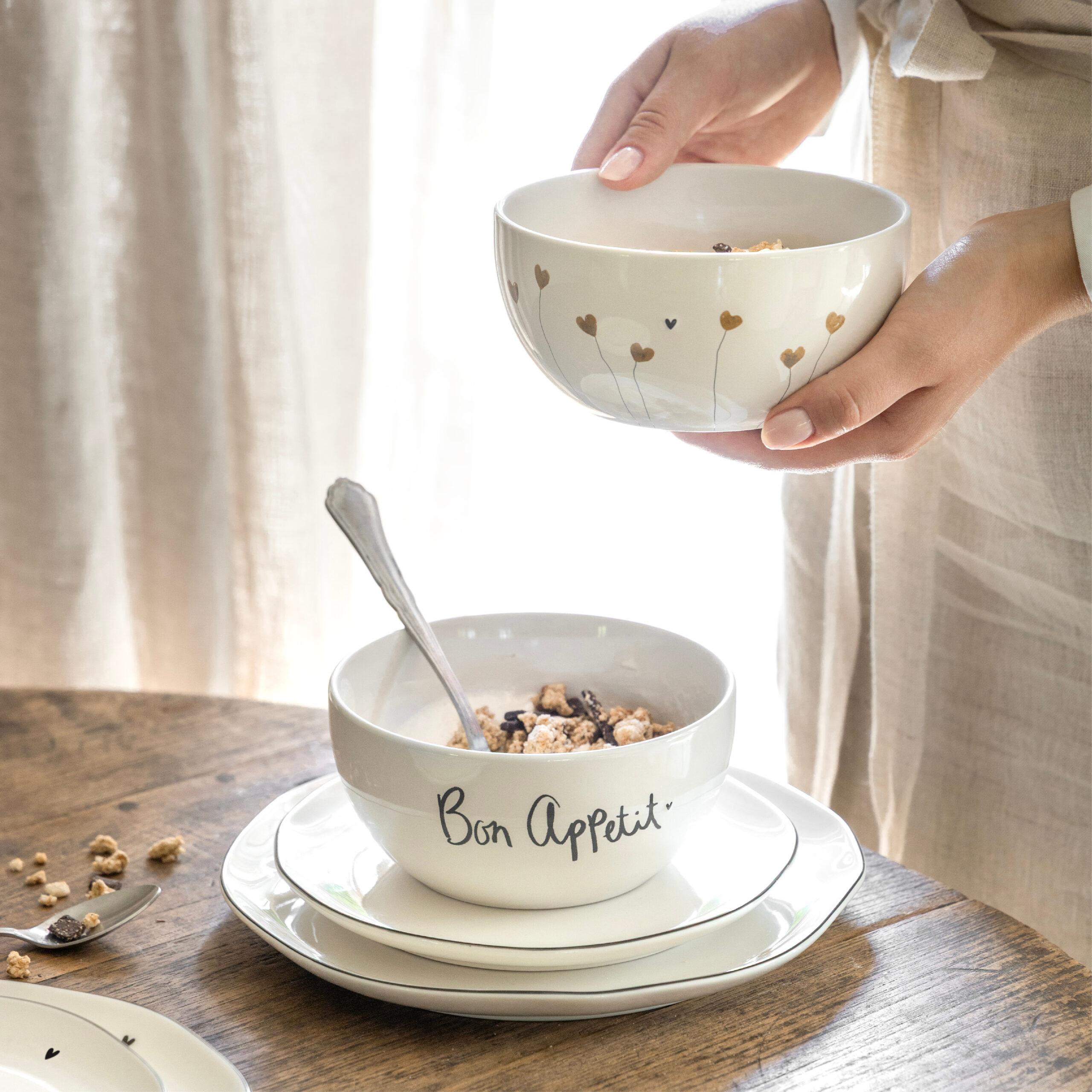 Bowl White / Hearts in bloom