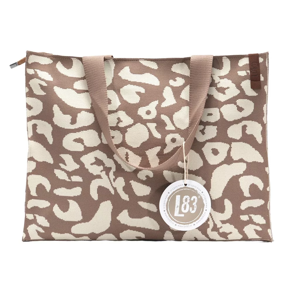 Lot83 Shopper Lara 18