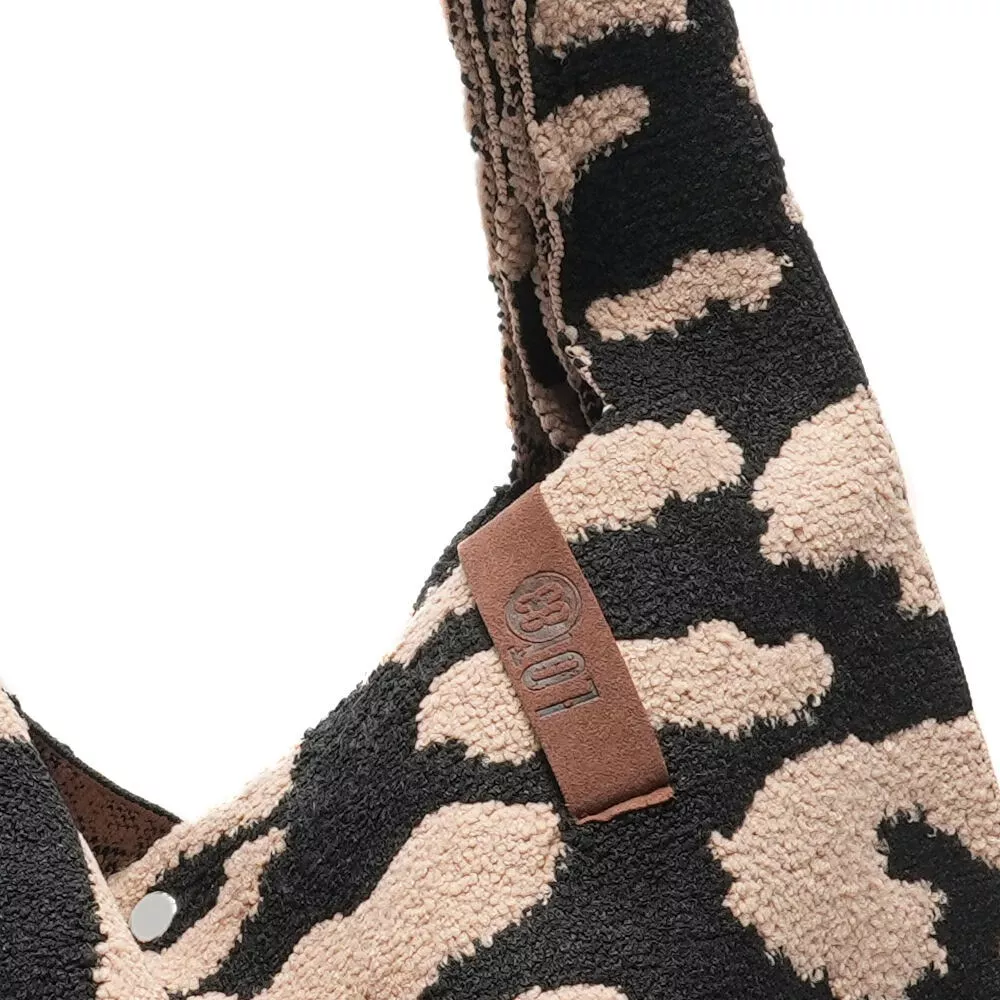 Lot83 Shopper Lois 38