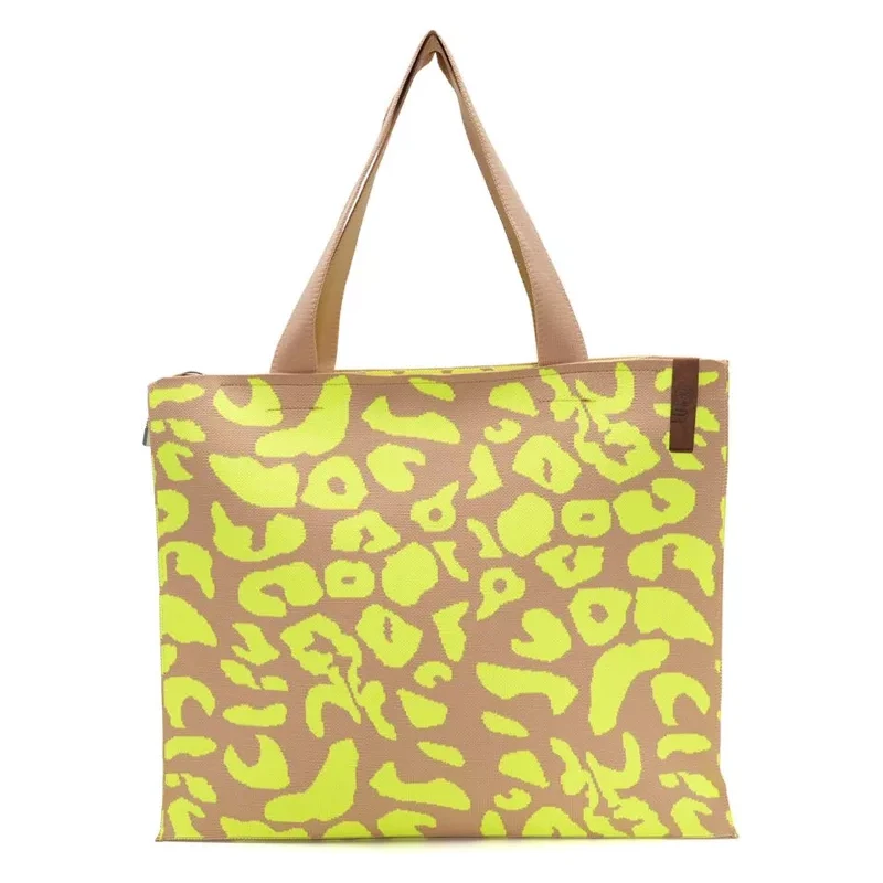 Lot83 Shopper Lara 62