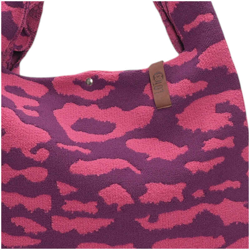 Lot83 Shopper Lois 183